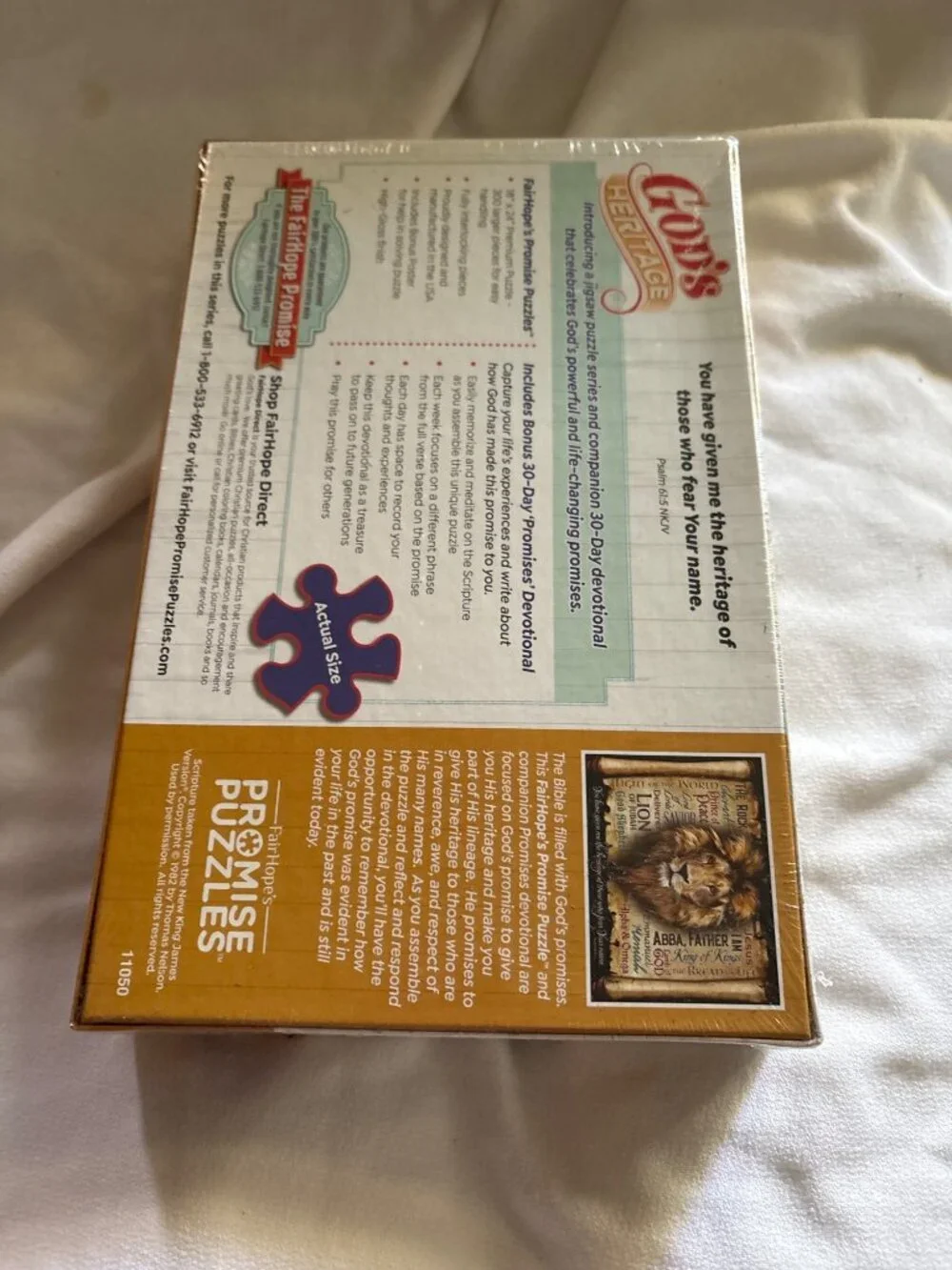 Gods Heritage 300-Piece Lion Of Judah Jigsaw Puzzle With 30-Day Devotional Bonus
